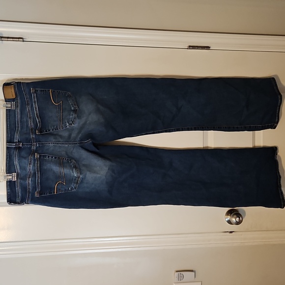 AE Kickboot Jeans - Picture 3 of 5